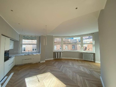 Foto Appartamento in Via Bertola, Torino Via Roma di 110 m² con 3 locali