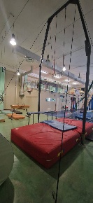 Foto Locale commerciale a Trani di 400 m² con 2 locali in affitto