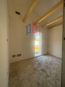 Foto Case semi ndipendenti in Via Venezia, Ardea Nuova Florida di 90 m²