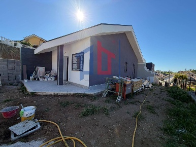 Foto Case semi ndipendenti in Via Venezia, Ardea Nuova Florida di 90 m²