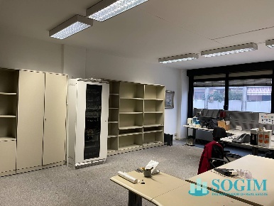 Foto Ufficio in via tintoretto 10, Cologno Monzese San Giuliano di 240 m²