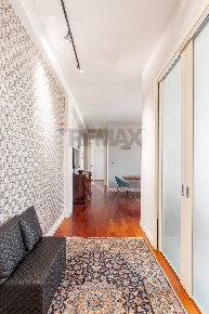 Foto Appartamento in Piazza Diaz, Nocera Inferiore di 130 m² con 6 locali