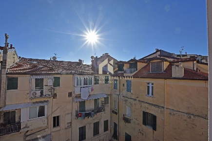 Foto Appartamento in Via Roma, Sanremo Porto Vecchio di 85 m² con 3 locali