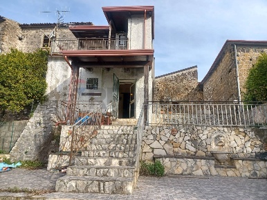 Foto Case semi ndipendenti in via Vicinato Fontanavecchia 11, Faicchio