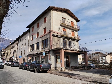 Foto Hotel in Viale Vittorio Veneto 23, Pedavena Centro di 800 m²