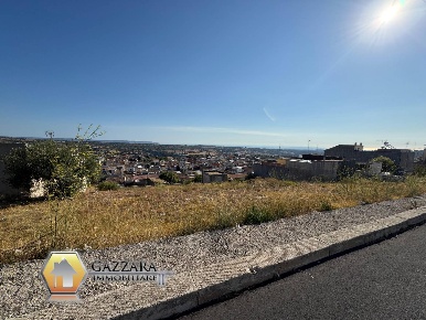 Foto Terreno residenziale a Canicattini Bagni di 1410 m² in vendita