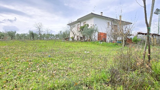 Foto Casa indipendente in C/da Pescocupo, Paternopoli di 210 m² in vendita