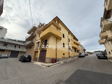 Foto Appartamento in via Alessandro Volta 27, Casteldaccia di 106 m²