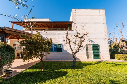 Foto Villa unifamiliare in Residence Borgo Regina 67, Noicattaro di 330 m²