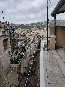 Foto Casa indipendente in via tasca 37, Scicli Centro di 120 m² in vendita