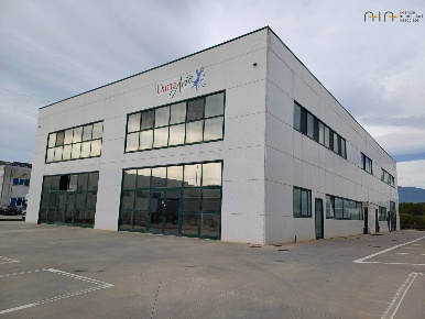 Foto Laboratorio in VIA 8 MARZO, Spinetoli Pagliare di 940 m² in affitto