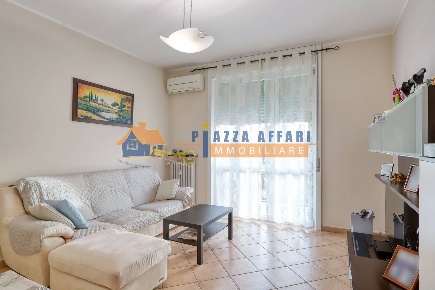 Foto Appartamento in VIA VOLTA 114, Oggiona con Santo Stefano di 92 m²