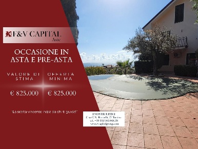 Foto Appartamento in Via a Solva, Alassio Via Solva, Santa Croce di 261 m²
