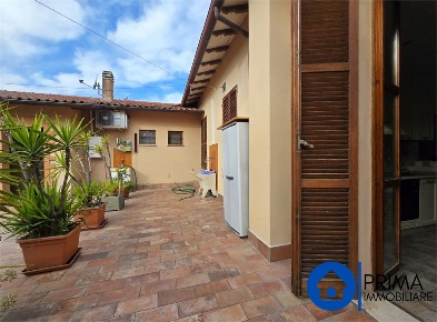 Foto Appartamento in Via timavo, Terni Città Giardino di 72 m² con 3 locali