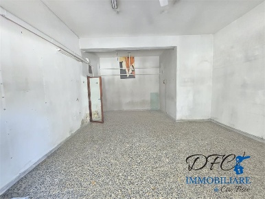 Foto Locale commerciale a Casavatore di 45 m² con 1 locali in affitto