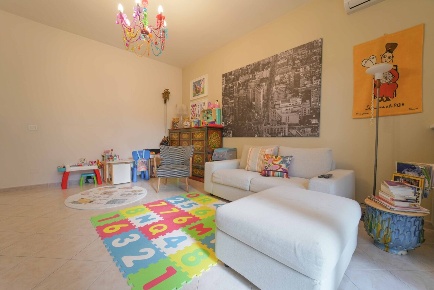 Foto Appartamento a Rimini Via Covignano - Villaggio Azzurro di 140 m²