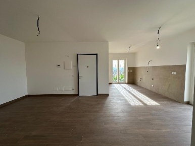 Foto Villa bifamiliare in Via Giacomo Leopardi, Fonte Nuova di 150 m²