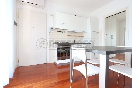 Foto Appartamento in Via Udine 23, Creazzo di 59 m² con 2 locali in affitto