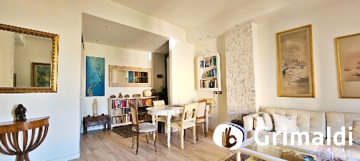 Foto Appartamento in Feraboli, Milano Gratosoglio di 94 m² con 3 locali