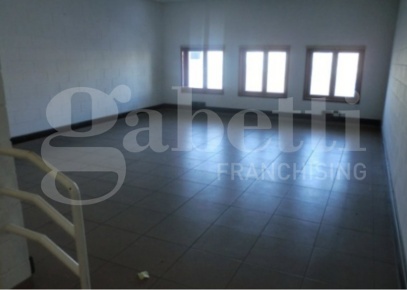 Foto Capannone industriale in Via Alessandro Volta 20, Rosate Centro