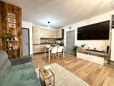 Foto Appartamento in Via CAVOUR SNC, Trenzano Centro di 80 m² con 3 locali