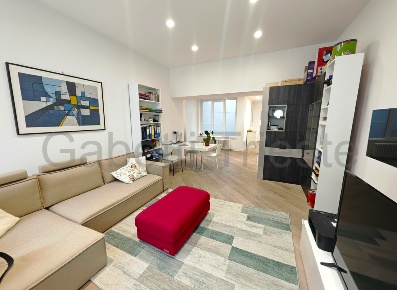 Foto Appartamento in MAZZINI, Trieste Borgo Teresiano di 107 m² in vendita