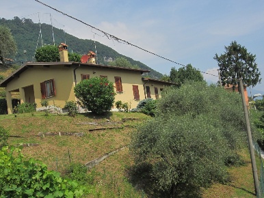 Foto Villa singola in Via Privata degli Ulivi 2, Oliveto Lario Limonta