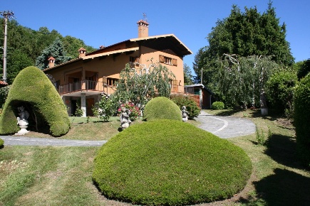 Foto Villa singola in Via Marazza 6, Bellagio di 500 m² con 10 locali