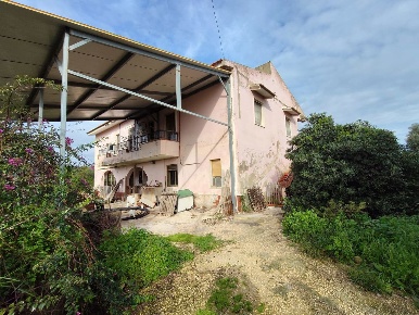 Foto Villa singola in Via pergusa 8, Melilli Città Giardino di 300 m²