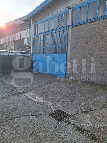 Foto Capannone industriale in Via Mantova 54, Rozzano Centro di 943 m²
