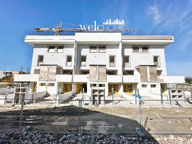 Foto Villa a schiera a Campi Bisenzio San Donnino di 85 m² con 5 locali