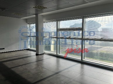 Foto Ufficio a Pisa San Giusto - Aeroporto di 42 m² con 1 locali in affitto