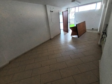 Foto Ufficio a Lucca San Marco - Acquacalda di 40 m² con 1 locali