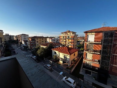 Foto Appartamento a Pisa Landi di 108 m² con 5 locali in vendita