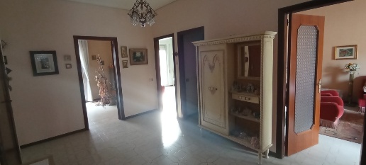 Foto Appartamento a Ragusa di 120 m² con 5 locali in vendita