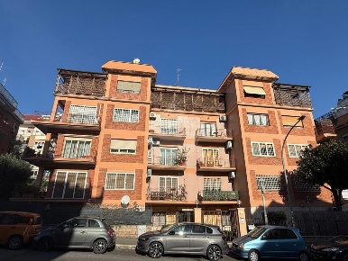 Foto Appartamento in Via Federico Patetta, Roma di 50 m² con 2 locali