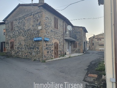 Foto Casa indipendente a Castel Giorgio di 362 m² con 9 locali in vendita