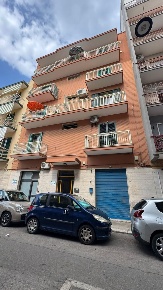 Foto Appartamento in Via Luigi Finamore Pepe, Monopoli Centro di 160 m²