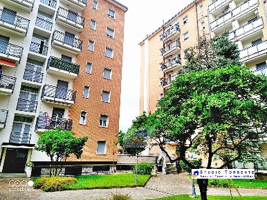 Foto Appartamento in Via forlanini, Desio di 70 m² con 2 locali in vendita