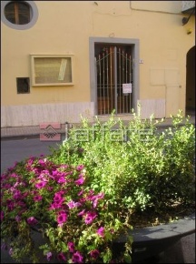 Foto Locale commerciale a Casciana Terme Lari di 35 m² in vendita