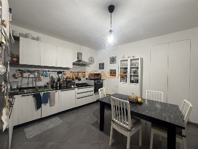 Foto Casa indipendente in VIA FRANCESCA, Pontoglio di 100 m² con 3 locali