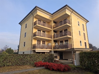 Foto Appartamento in Via Gorizia, Meda di 135 m² con 4 locali in vendita