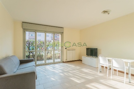 Foto Appartamento in via Volta, Desio di 45 m² con 1 locali in vendita