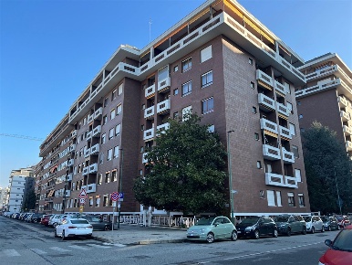 Foto Appartamento in via Vincenzo Lancia, Torino Pozzo Strada di 90 m²