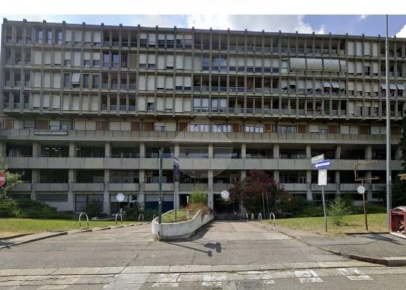 Foto Negozio in Malta, Brescia Brescia Due di 194 m² con 9 locali