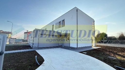 Foto Case semi ndipendenti in Via Gabriele D'Annunzio snc, Mapello