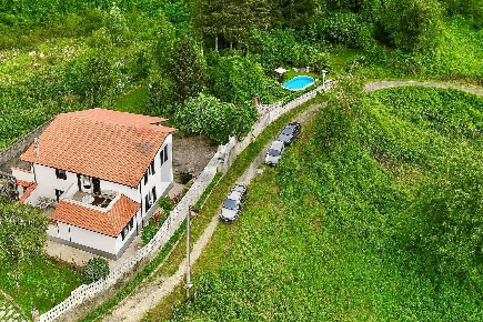Foto Casa indipendente in Località Bruscarolo, Calice al Cornoviglio