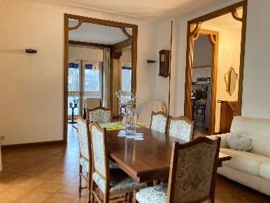 Foto Appartamento a Mantova Centro di 135 m² con 4 locali in vendita