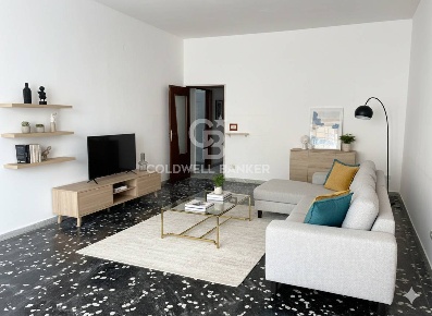 Foto Appartamento in FIRENZE 57, Barletta Settefrati di 121 m² con 4 locali