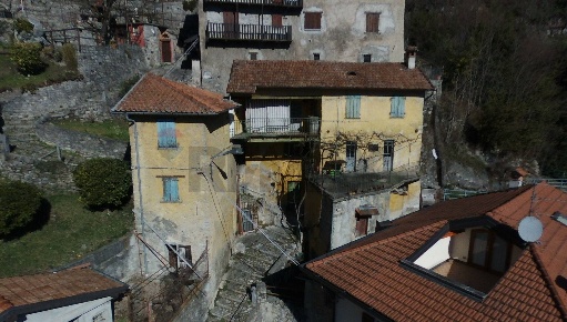 Foto Casa indipendente in L Vaccami, Tremezzina Ossuccio di 188 m²